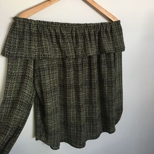 Ann Taylor Off the Shoulder Top Sz MP
